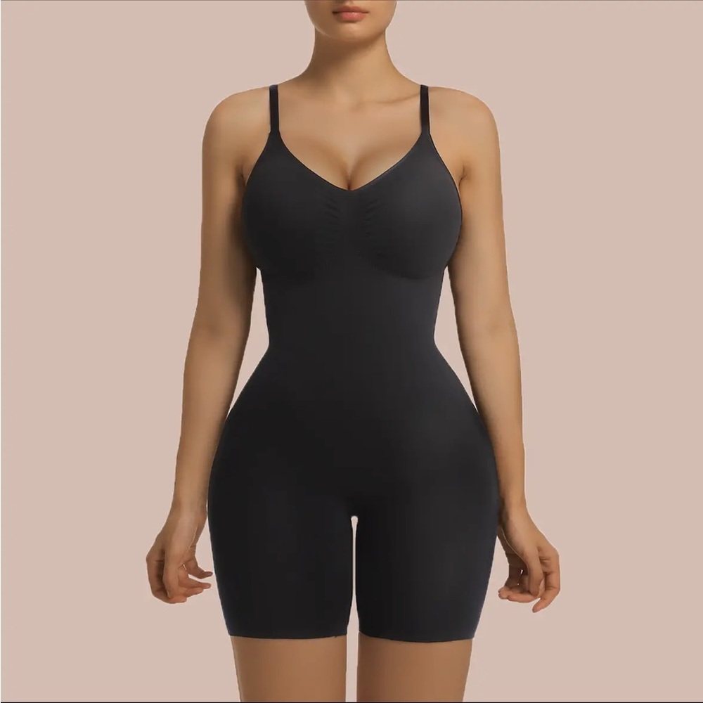 Elegant Black Shapewear Bodysuit